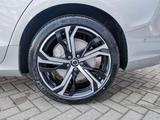 Volvo V60 B4 Plus Dark 19" 360° ACC BLIS FHZ H/K LHZ - mit Benzin-Antrieb: Kombi, 1.4