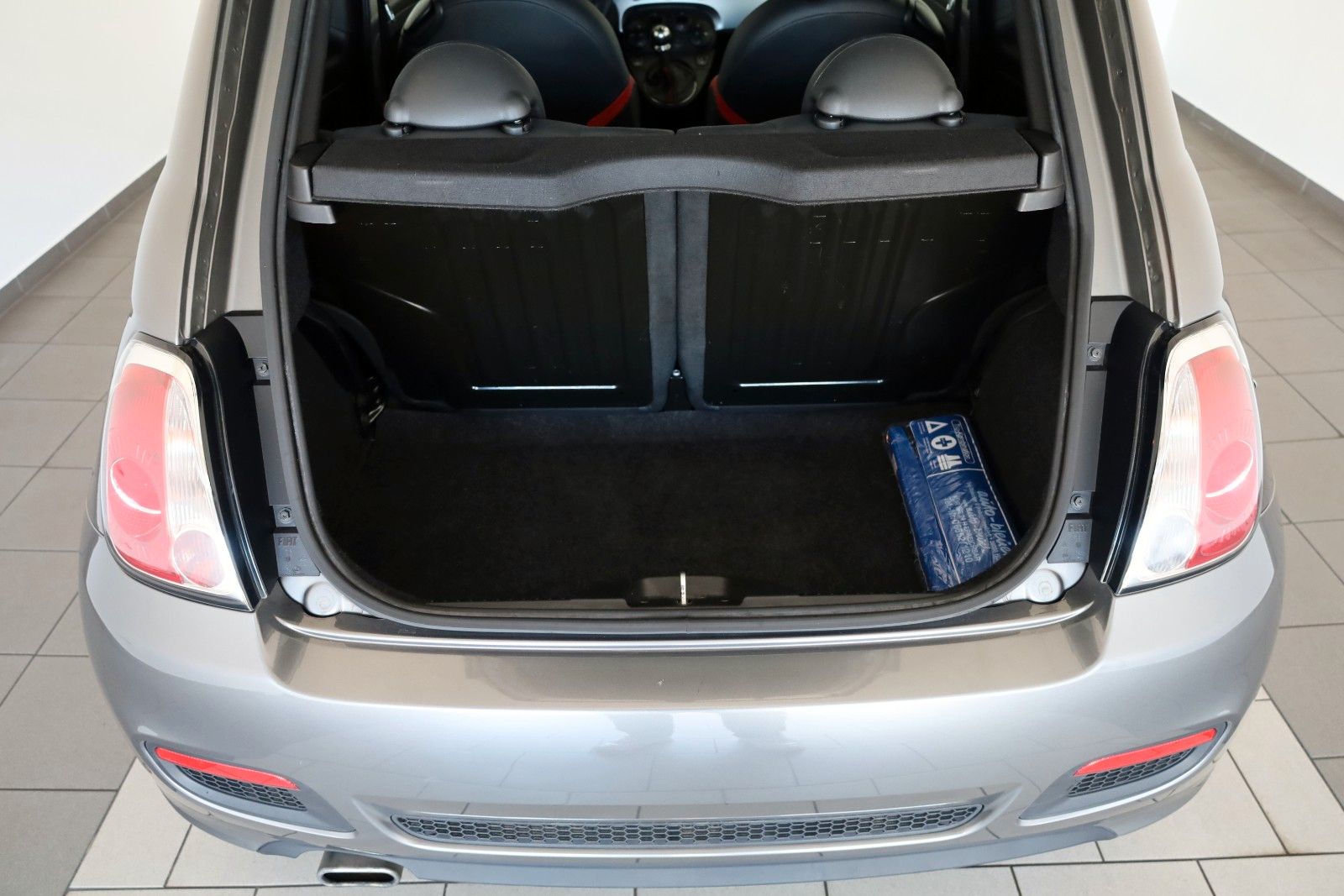 Fahrzeugabbildung Fiat 500 S Limited Edition Sport Paket Klimaautomatik