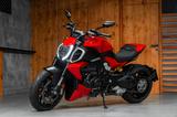 Ducati Diavel V4 - DUCATI DIAVEL V4