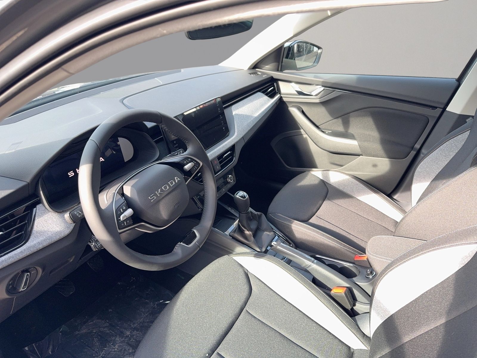 Scala Drive, 1.0 TSI Travel Assist, pACC, Matrix