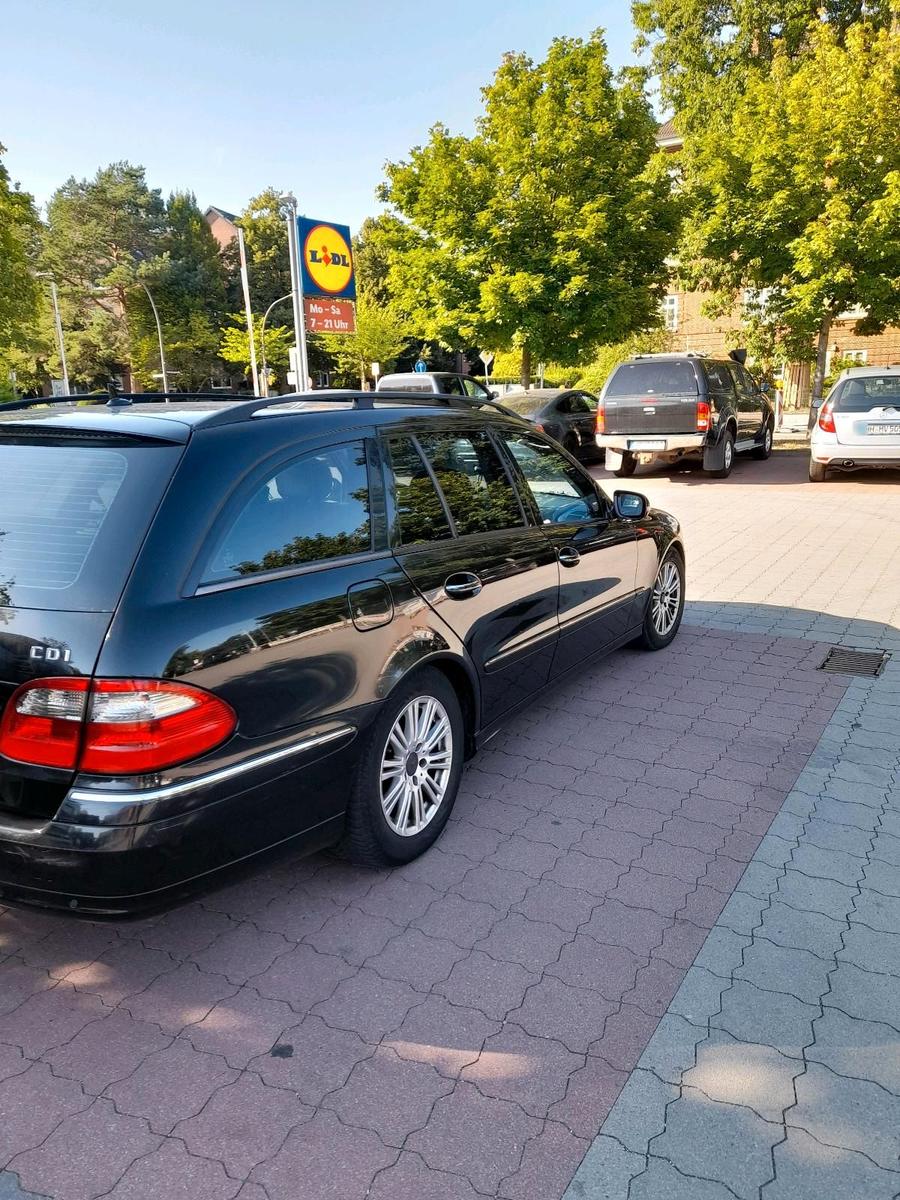 Mercedes-Benz E220, 2008