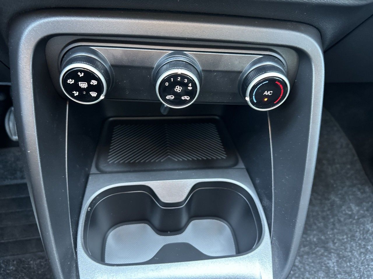 Fahrzeugabbildung Citroën C3 Turbo 100 YOU