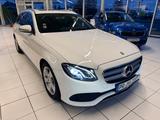 Mercedes-Benz E220 D T 9G-Tronic Avantgarde+AHK+Nav+SHZ+LED - Mercedes-Benz E 220 Gebrauchtwagen