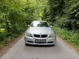 BMW 318 Baureihe 3 Lim. 318i - BMW 318 aus 2006: 318i