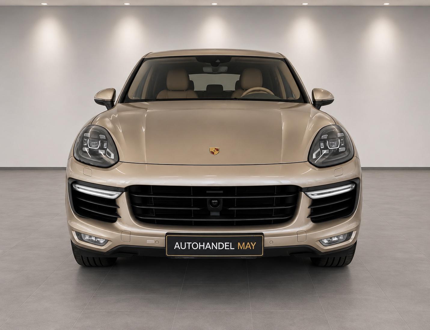 Porsche Cayenne V8 Turbo 1. Hand Burmester Luftfahrwerk
