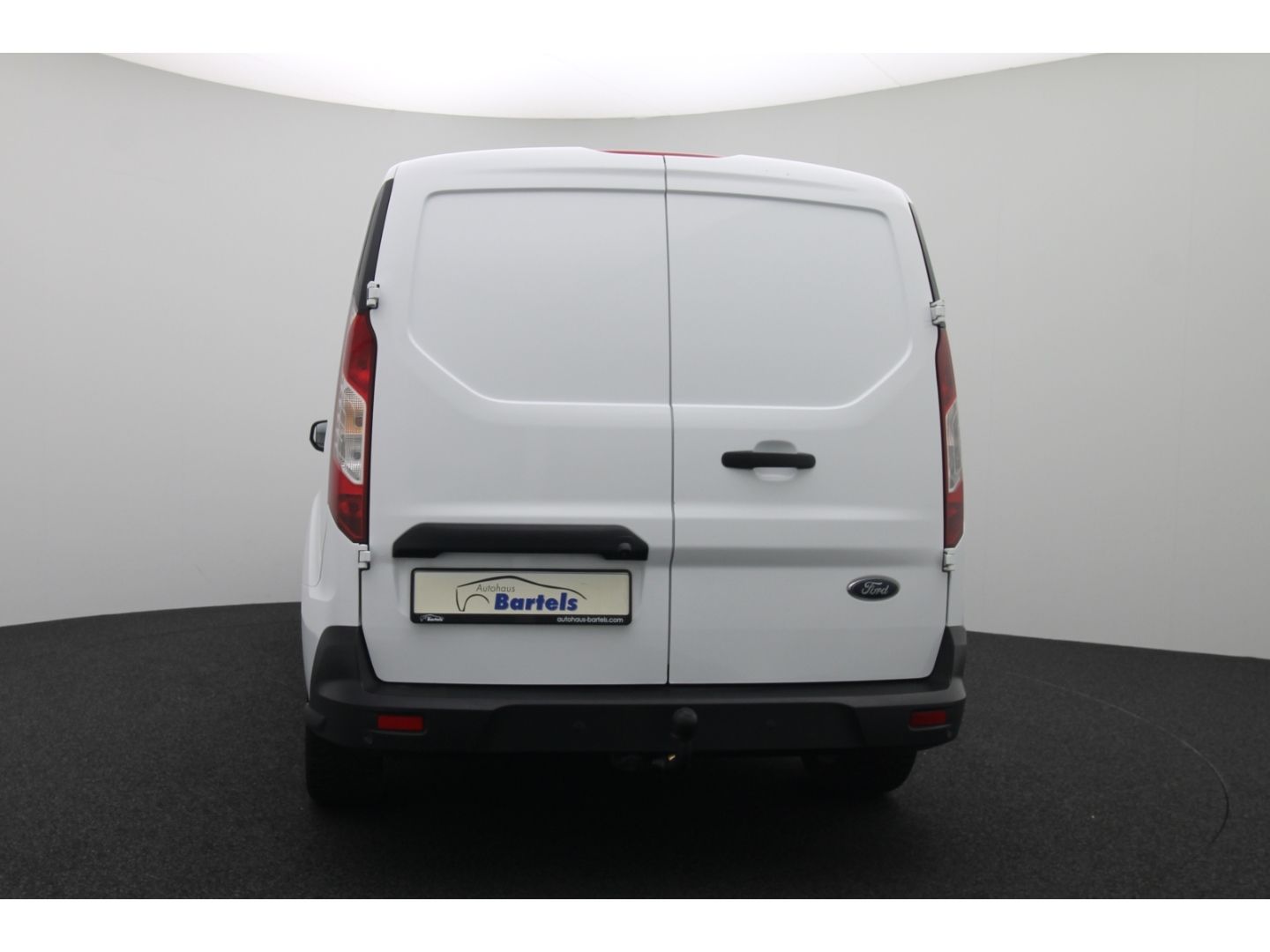 Fahrzeugabbildung Ford Transit Connect 1.5 TDCi Kasten Trend AHK PDC