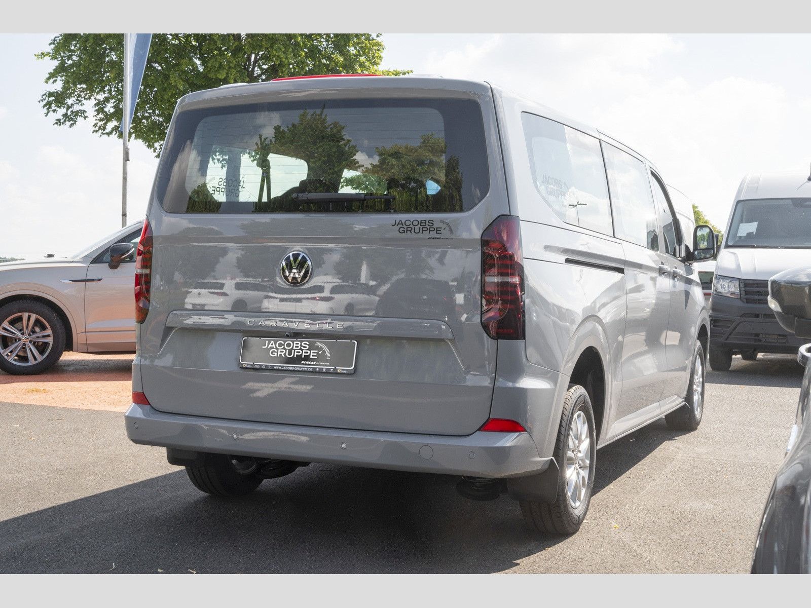 Volkswagen T7 Transporter Caravelle 2.0 TDI Life LR 8-Sitze foto 5