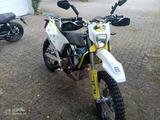 Husqvarna 701 Enduro - inkl. 5.300 € Anbauteile/Zubehör - HUSQVARNA 701