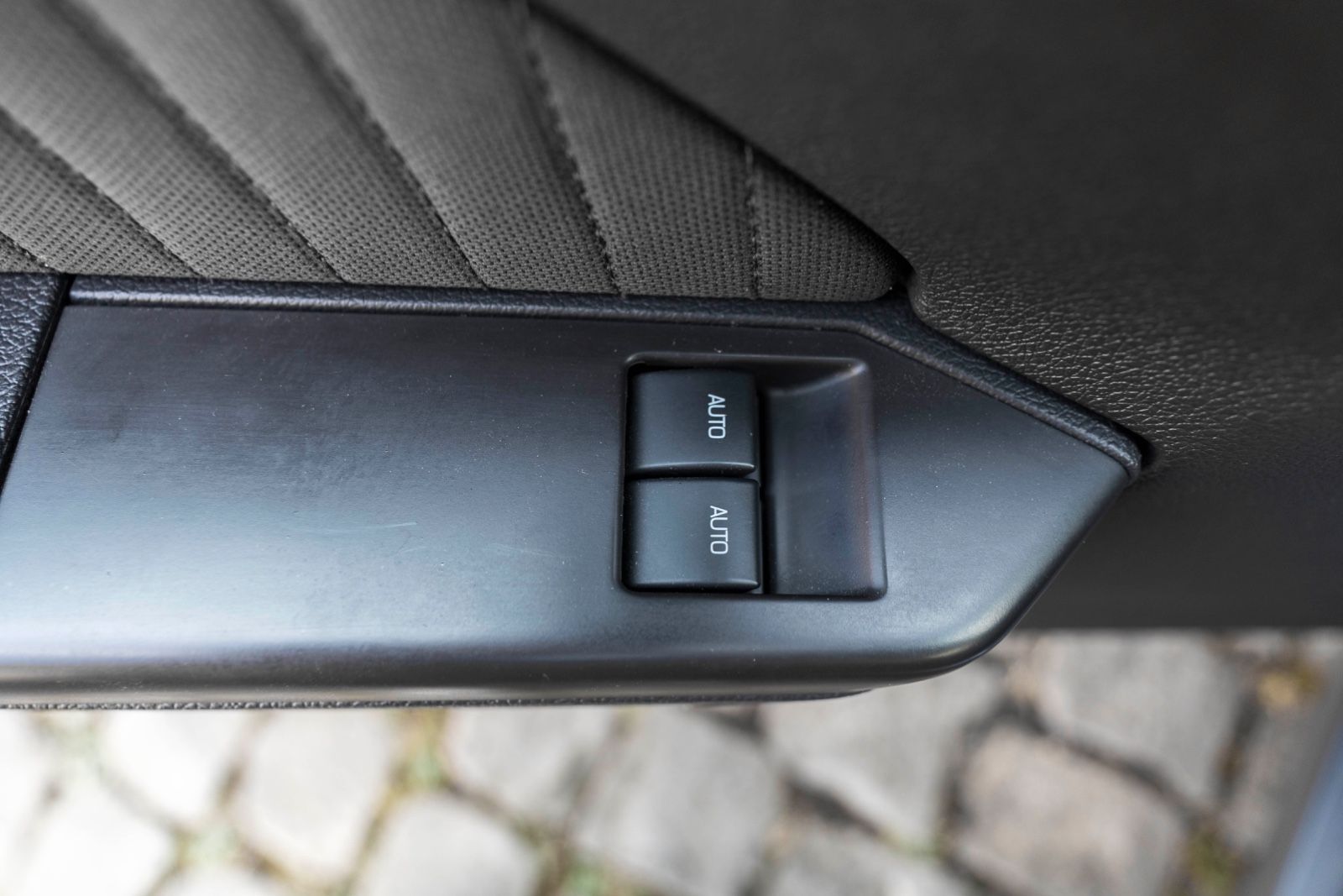 Fahrzeugabbildung Ford Mustang BOSS 302 5.0L FORD RACING ALCANTARA
