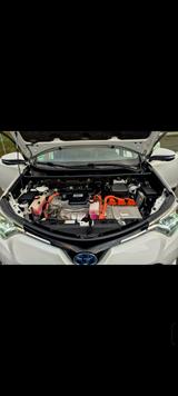 Toyota RAV 4 2,5-l-Hybrid Executive Auto 4x4 Executive - weiße Toyota RAV 4