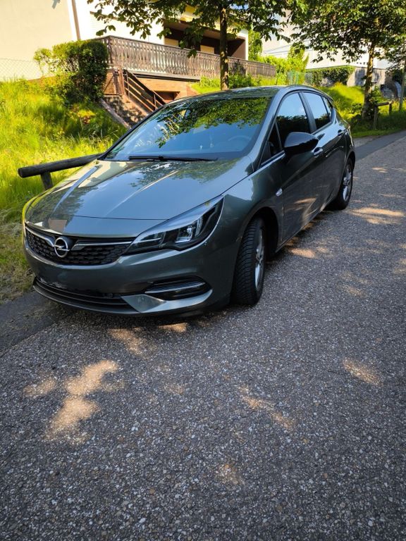 Image of Opel Astra