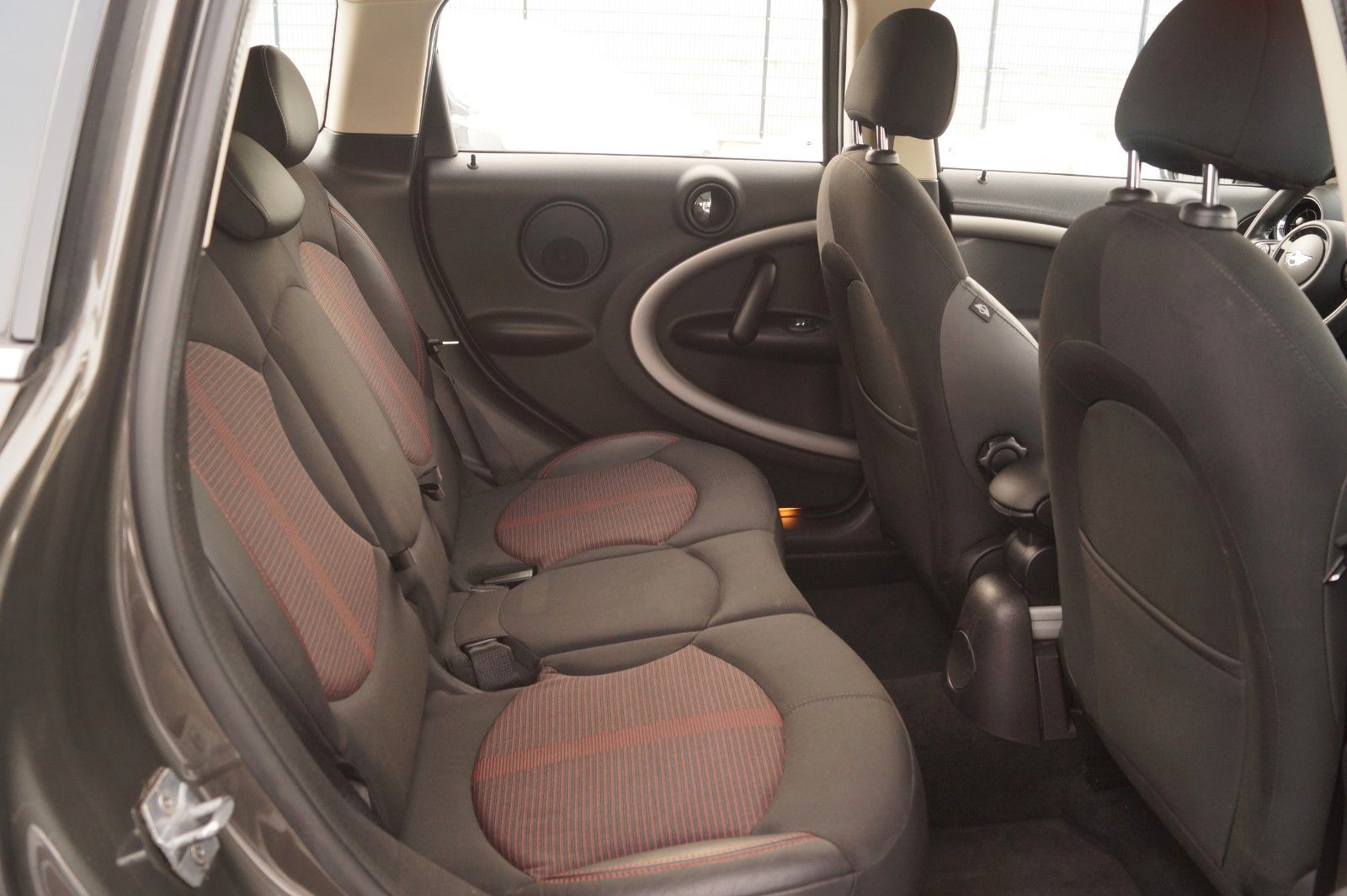 Fahrzeugabbildung MINI COOPER Countryman Cooper *TÜV neu + Garantie