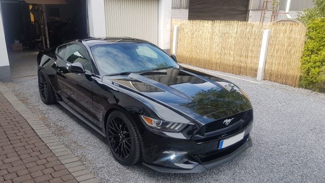 Ford Mustang 5.0 Ti-VCT V8 GT Auto