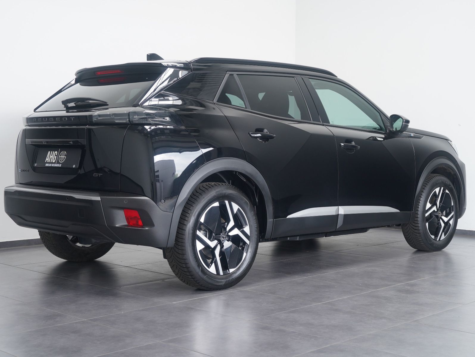 Fahrzeugabbildung Peugeot 2008 e- GT 11KW/LED/NAVI/360°/SOH