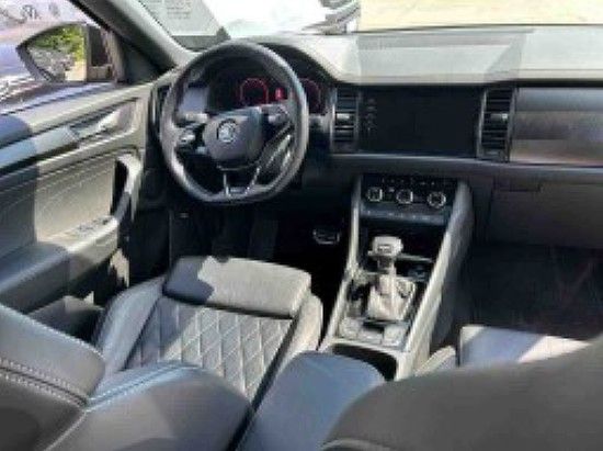 Skoda Kodiaq 2.0 TSI DSG 4x4 Sportline PANORAMA STANDH foto 3