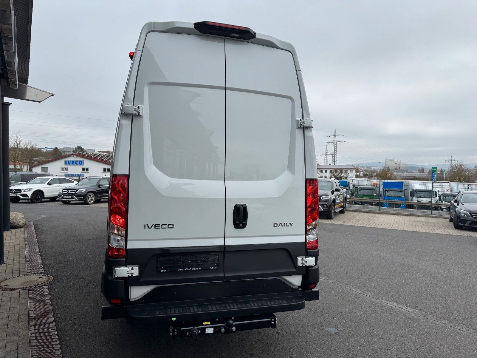 Fahrzeugabbildung Iveco Daily 70C21 3.0L