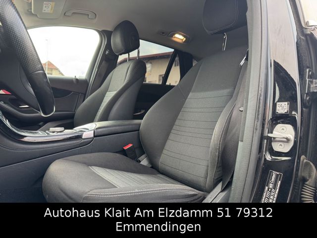 Fahrzeugabbildung Mercedes-Benz GLC 220  4 Matic Automatik