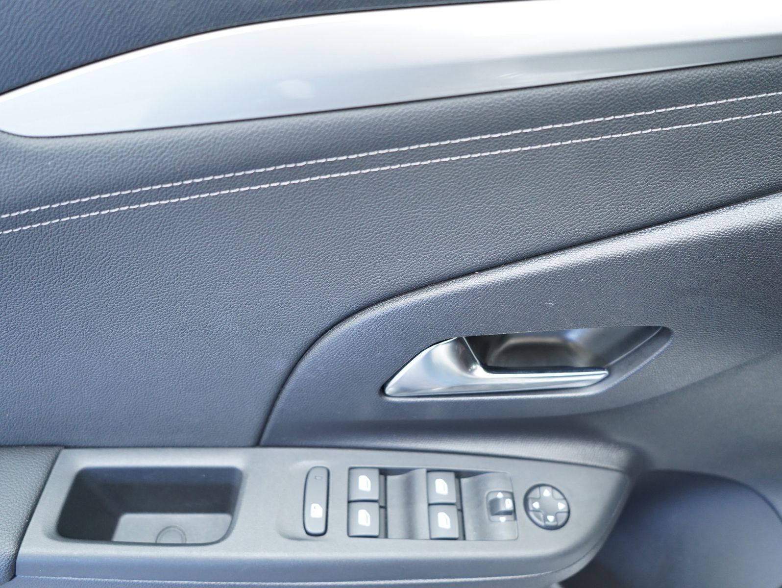 Fahrzeugabbildung Opel Corsa F e GS Line LM17/KAMERA/11KW/SOH