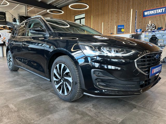MYAUTOCENTER – Gebraucht- und Jahreswagen mit Werkstattservice in Pfaffenhofen Ford Focus *KEYLESS*ACC*NAV*1-HAND*2-ZONEN*