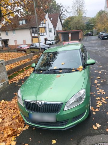 Skoda fabia 1,2 Benzin wie neu 2 ter Besitzer