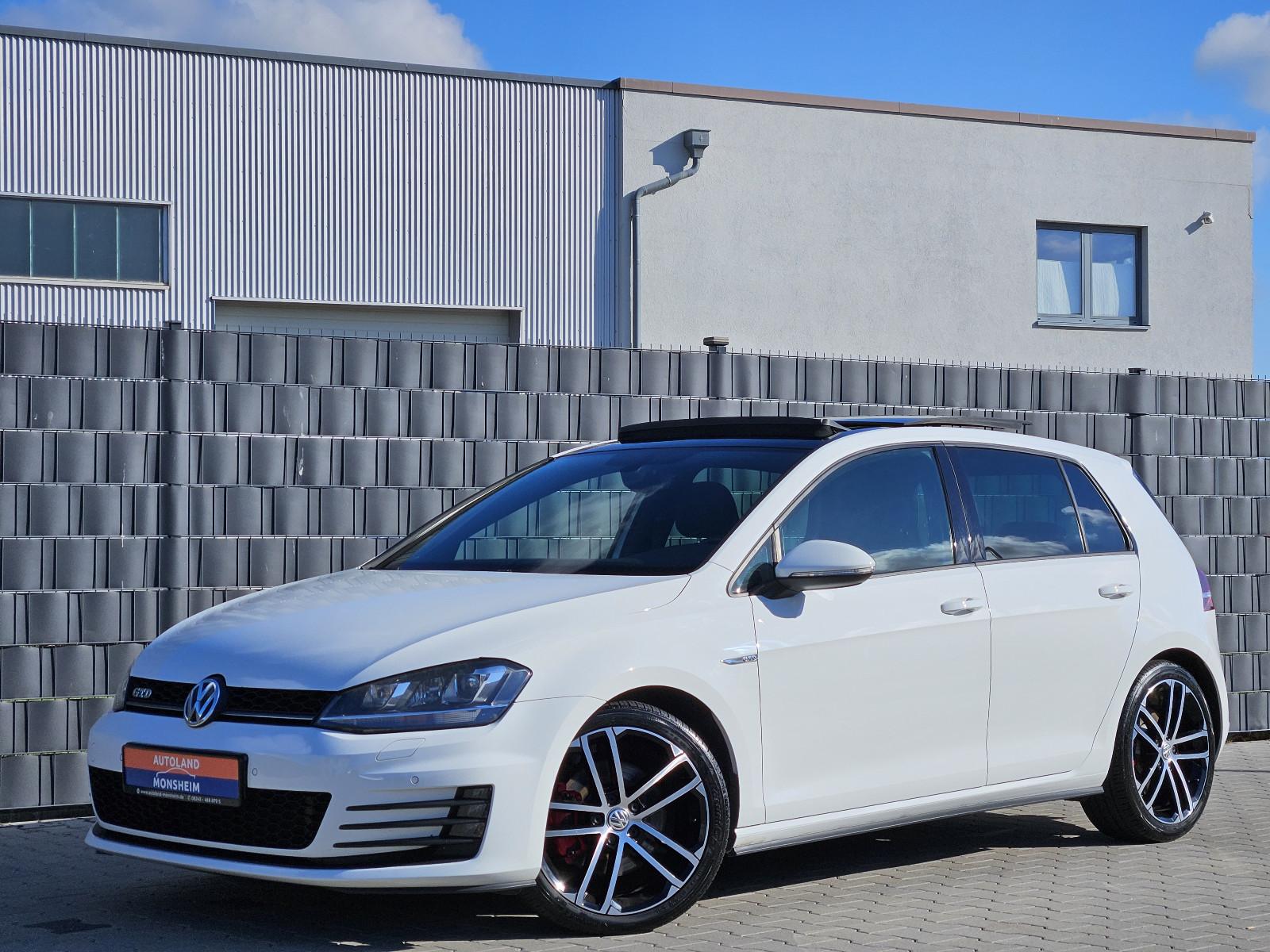 Volkswagen Golf VII 2.0 TDI GTD PANO NAV SHZ PDC LED 2.HD