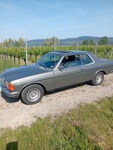 Mercedes-Benz C 230