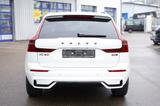 Volvo XC60 B5 AWD BLACK EDITION LEDER PANO PRIVACY AHK - Autos mit Tageszulassung