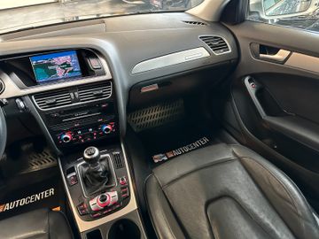 Audi A4 *3-ZONEN*MEMORY*StzHZBelftg*TEMPO*AHK*LEDER*