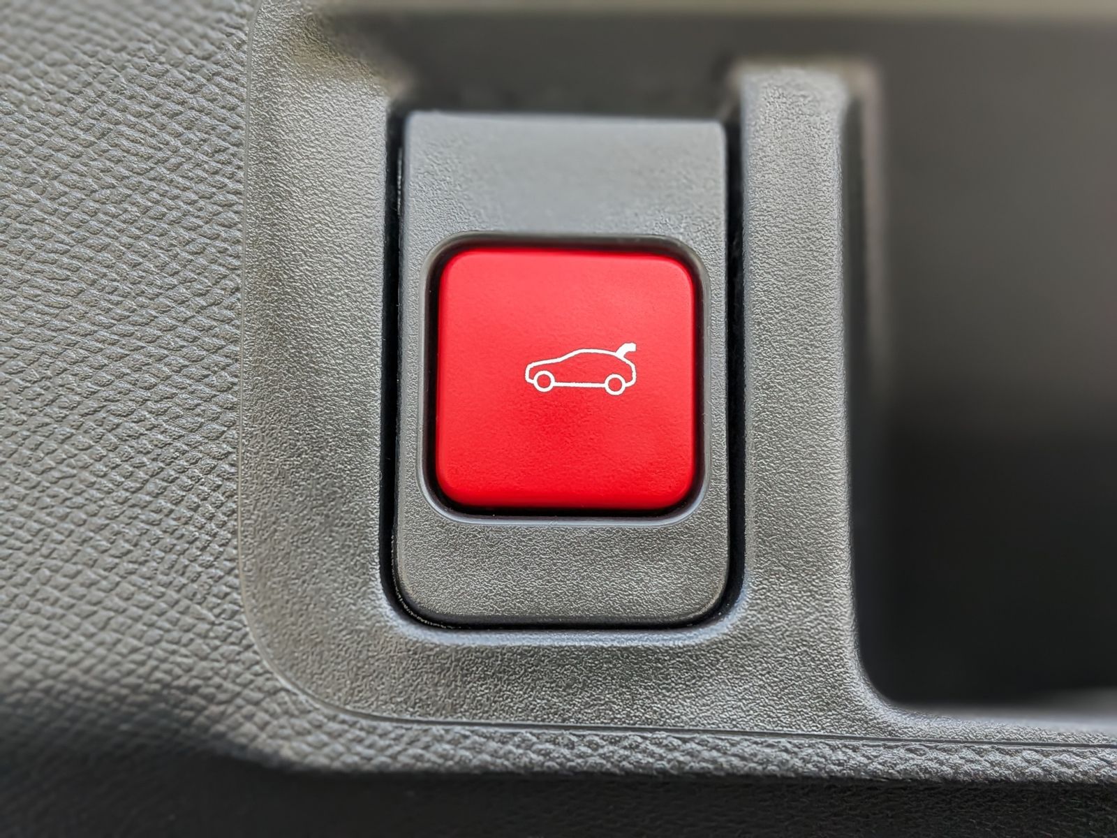 Fahrzeugabbildung Opel Astra ST1.2 GS TECH 360° MATRIX PANO ACC HUD AHK