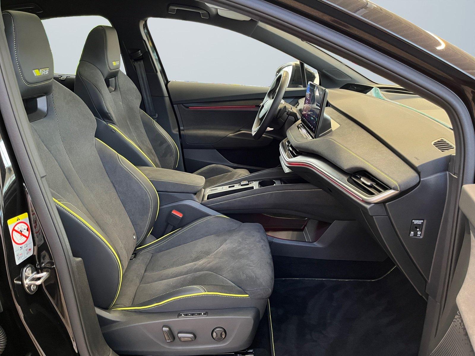 Skoda Enyaq Coupé RS Lounge 4x4 Wärmepumpe 4xSHZ