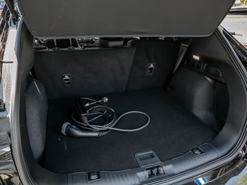 Ford Kuga 2.5 Plug-In Hybrid ST-Line X Stauassistent