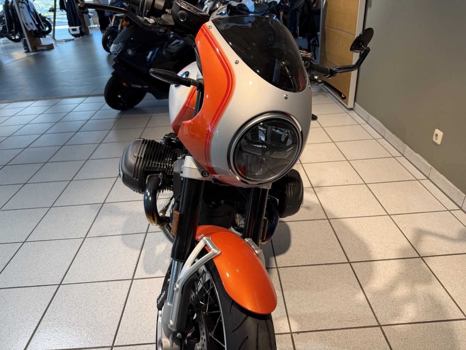 Fahrzeugabbildung BMW R 12 nineT S Option719
