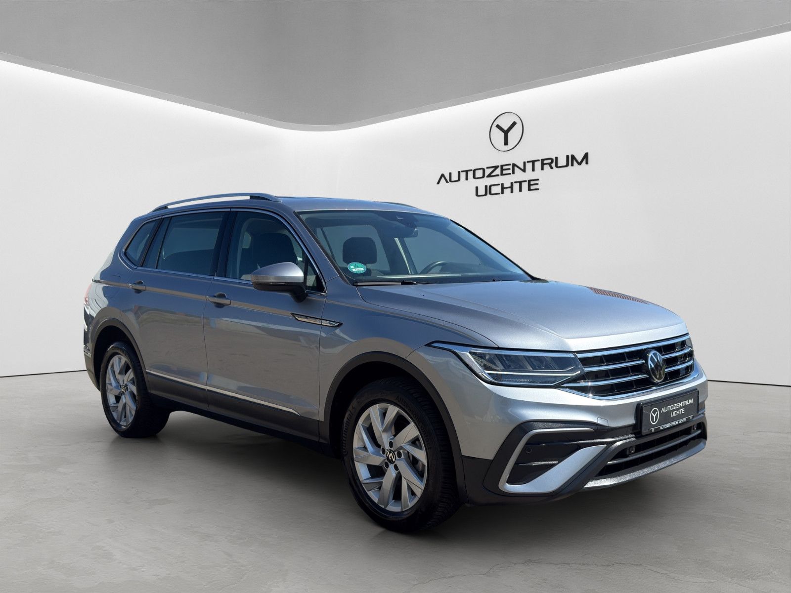 Volkswagen Tiguan Allspace 2025, 1.5 benzīns, Automāts, SUV/Apvidus, Pelēks — Latvijā