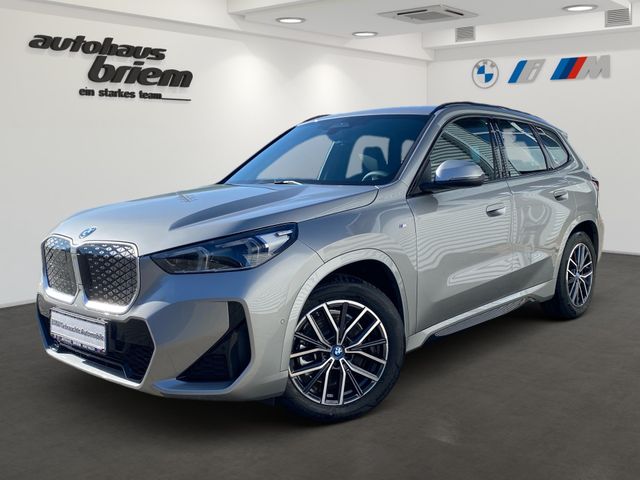 BMW iX1 xDrive30 M Sportpaket