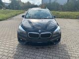 BMW Active Tourer 218 d-Aut-Navi-Stzh-Tempo-Panorama - BMW 218 Kombi Gebrauchtwagen
