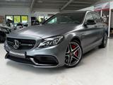 Mercedes-Benz C 63´S AMG ohne OPF Mercedes S-Heft - Mercedes C 63 AMG mit Anhängerkupplung