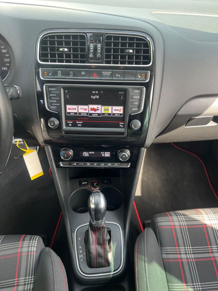 Fahrzeugabbildung Volkswagen Polo V GTI DSG Sport *VOLL-LED*Tempomat*NAVI*