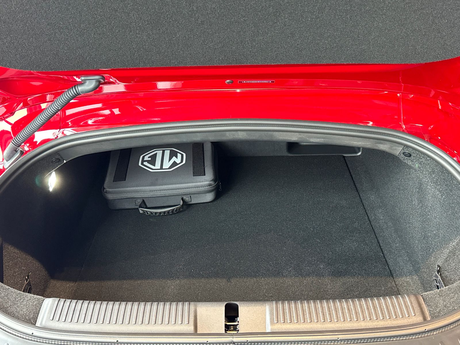 MG Cyberster - Bild 11