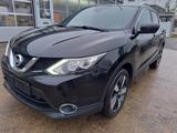Nissan Qashqai 1.6 dCi Tekna Pano Alcantara Kamera - Nissan Qashqai mit Diesel-Antrieb: Limousine