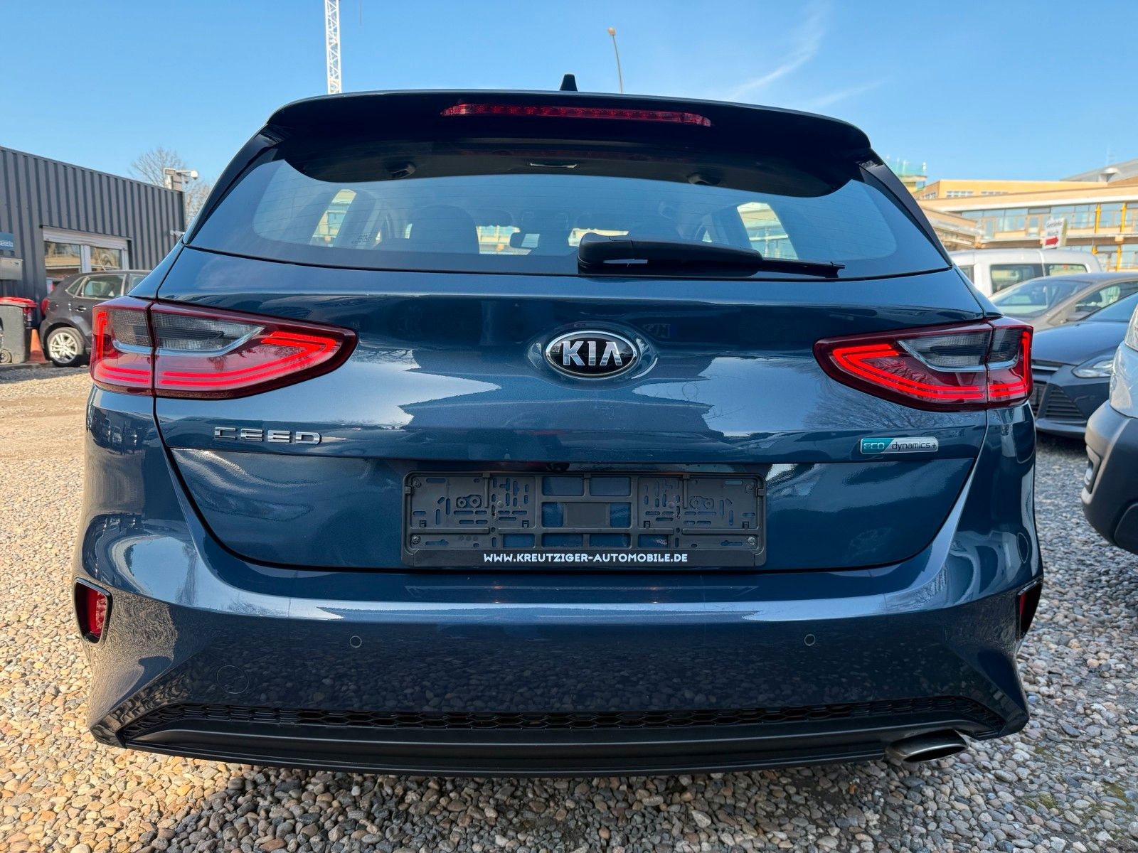 Fahrzeugabbildung Kia cee'd --Automatik--