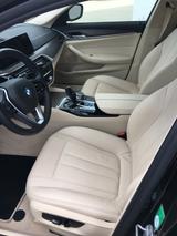 BMW 530i xDrive Touring A - - BMW 530 Gebrauchtwagen