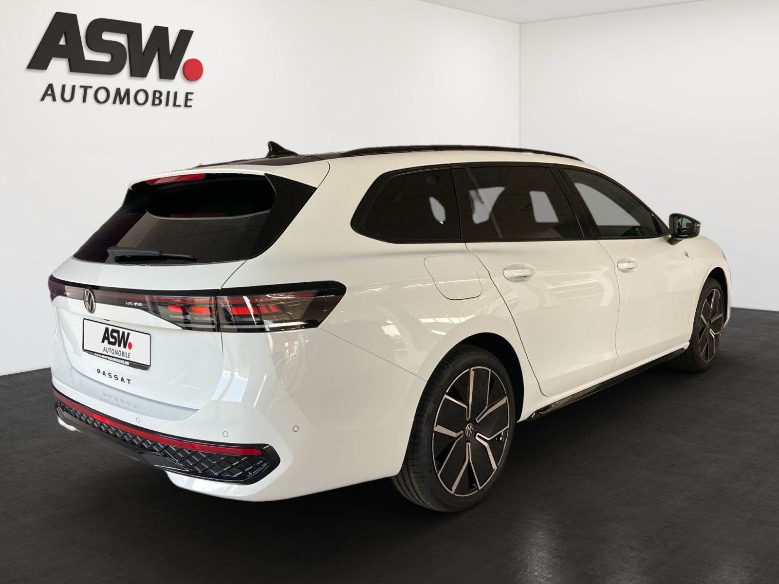 Volkswagen Passat Varinat R-Line 2,0 4MOTION 193PS DSG PANO foto 3