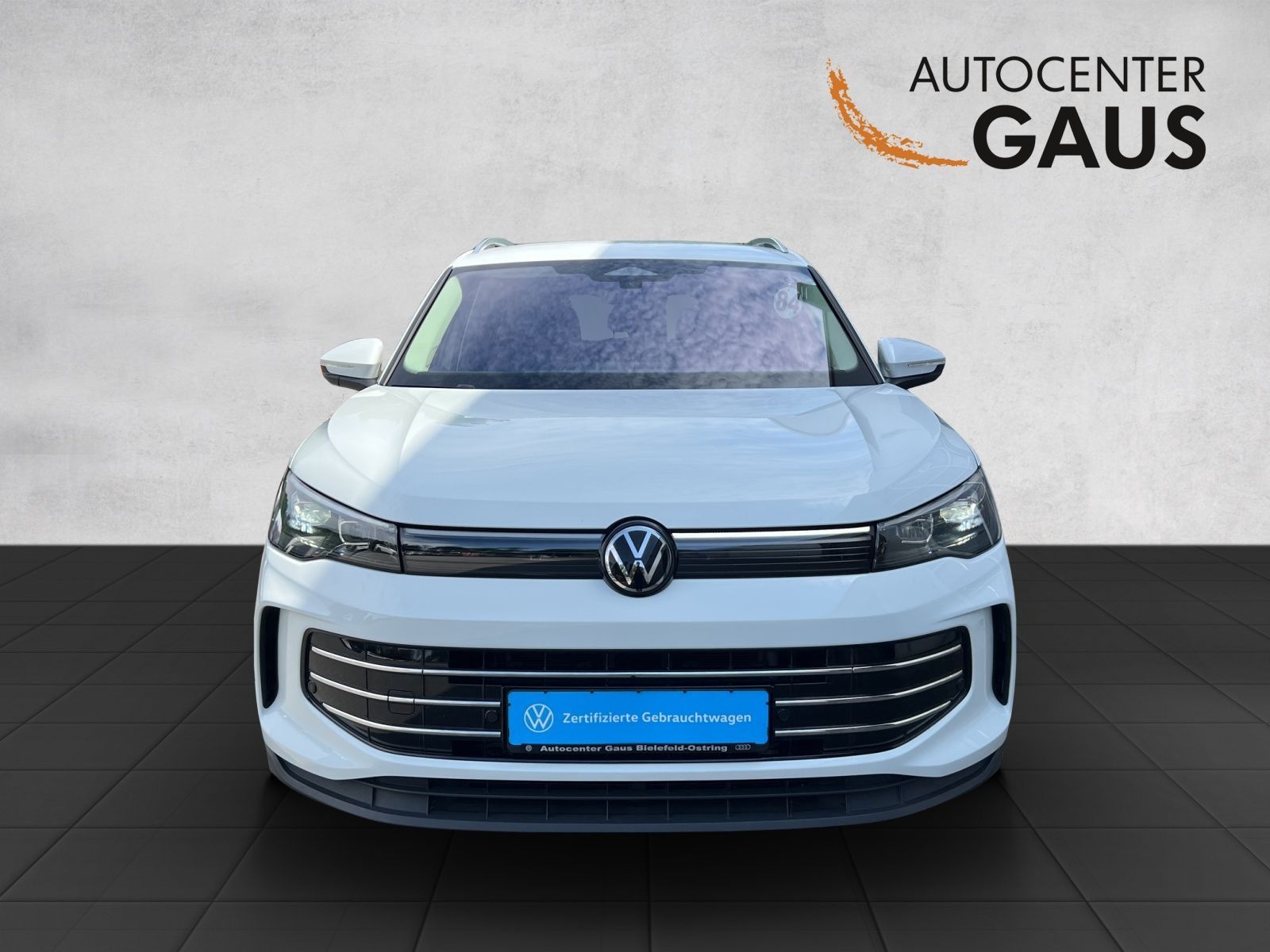 Tiguan Elegance 2.0 TDI DSG 4M Navi*ACC*Standhzg