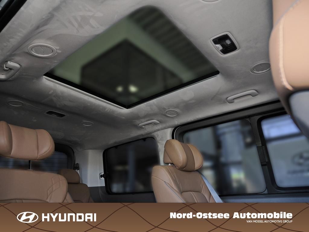 Fahrzeugabbildung Hyundai STARIA HEV 7-Sitzer Signature Panoramadach