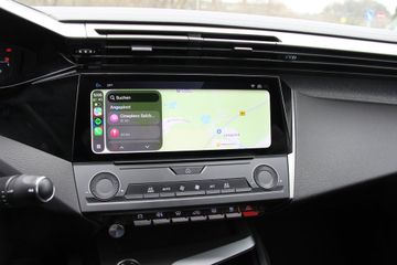 Peugeot 408 - 12