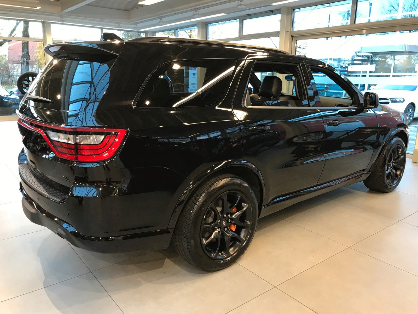 Fahrzeugabbildung Dodge Durango R/T  *7-SITZER*LPG*AHK*Hemi-Orange*