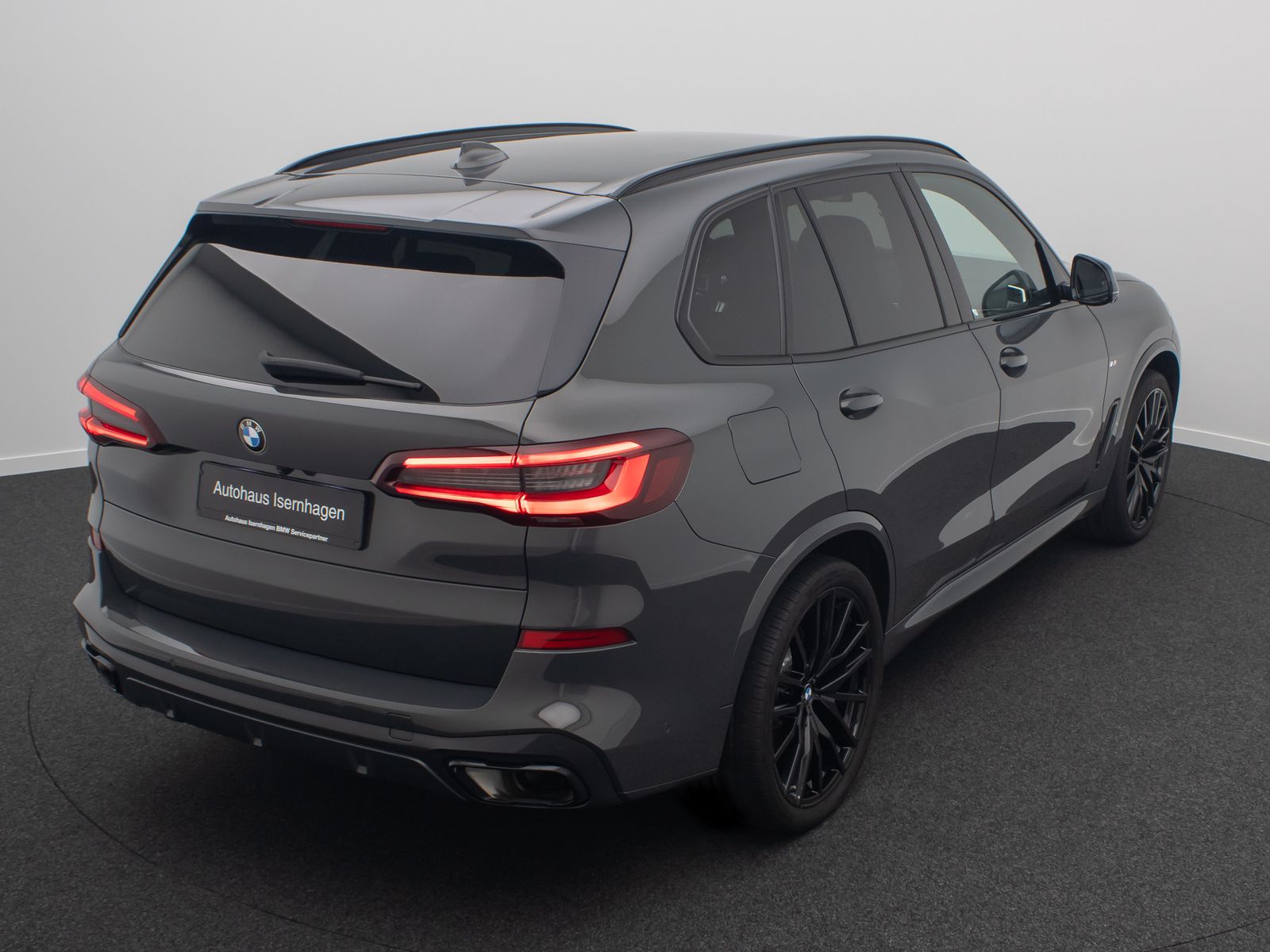 Fahrzeugabbildung BMW X5 xD40d M Sport 360&deg; HUD H/K DAB Massage 22Zoll
