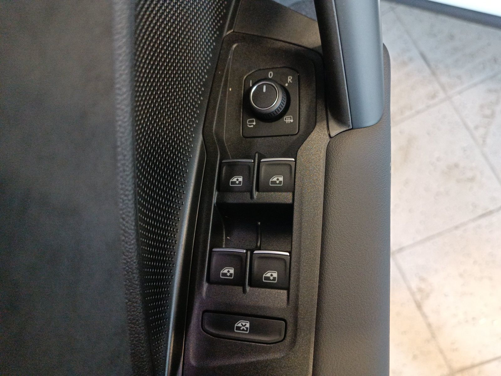 Volkswagen Tiguan - Bild 15