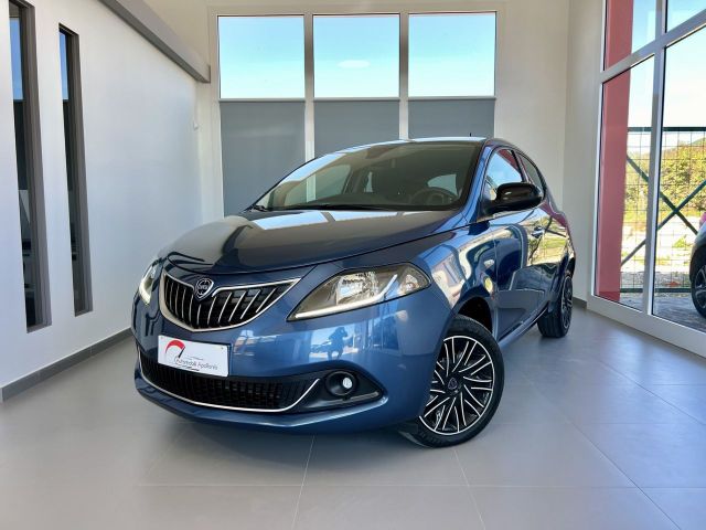 Jiný Lancia Ypsilon 1.0 FireFly S&S Hybrid GOLD - 202