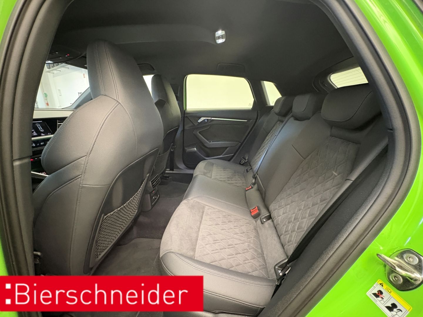 Audi RS3 Sportback LED 19 B&O S-SITZE DAB GRA foto 8